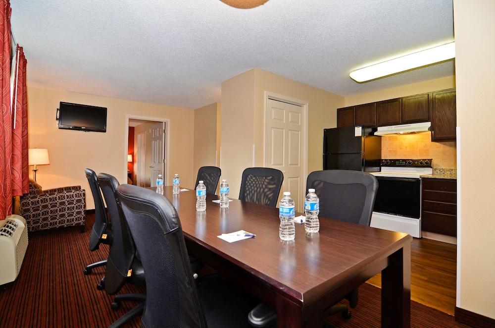 Mainstay Suites Knoxville Airport Alcoa Exterior foto